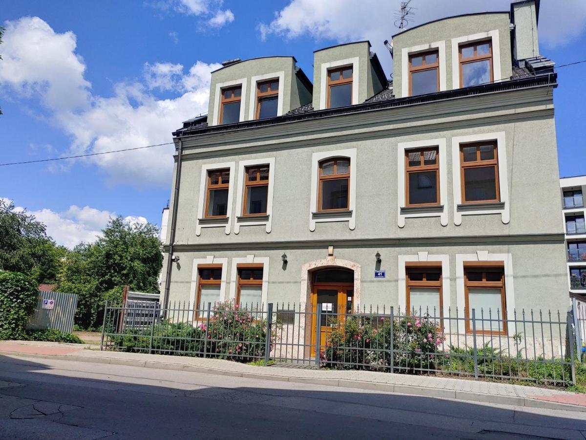 999 Aparthostel, Krakow